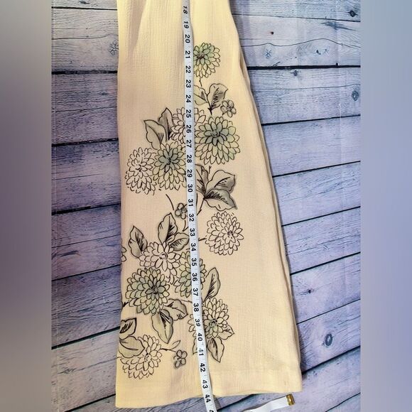 VINTAGE Tommy Bahama Yellow Floral Graphic Print 100% Silk Lightweight Dress S - Picture 11 of 11